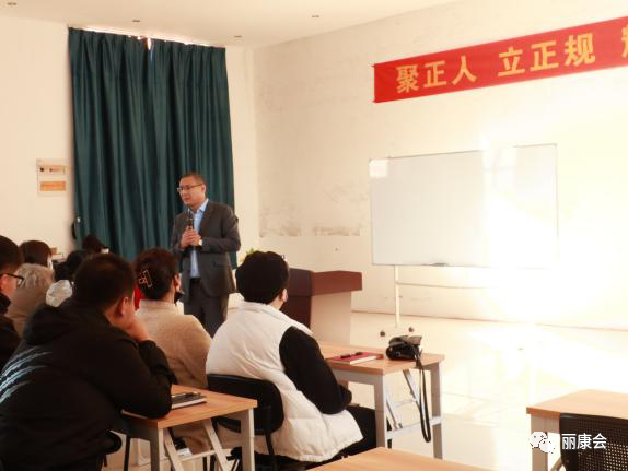 fc30b5de42f44bc59b2531a334bfe222.png 0.png